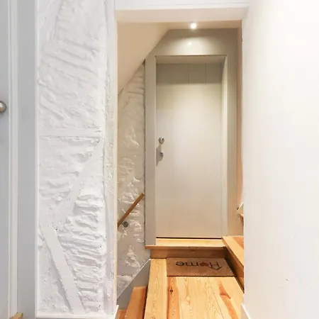 Alfama Modern Loft By Homing Apartment *